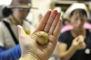 にこまるクッキー製造中